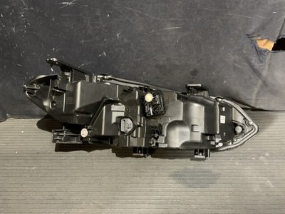 JDM Honda Civic 6BA-FL1 Left Headlamp Assembly Koito Part Number 100-6 No Tires - 画像 (2)