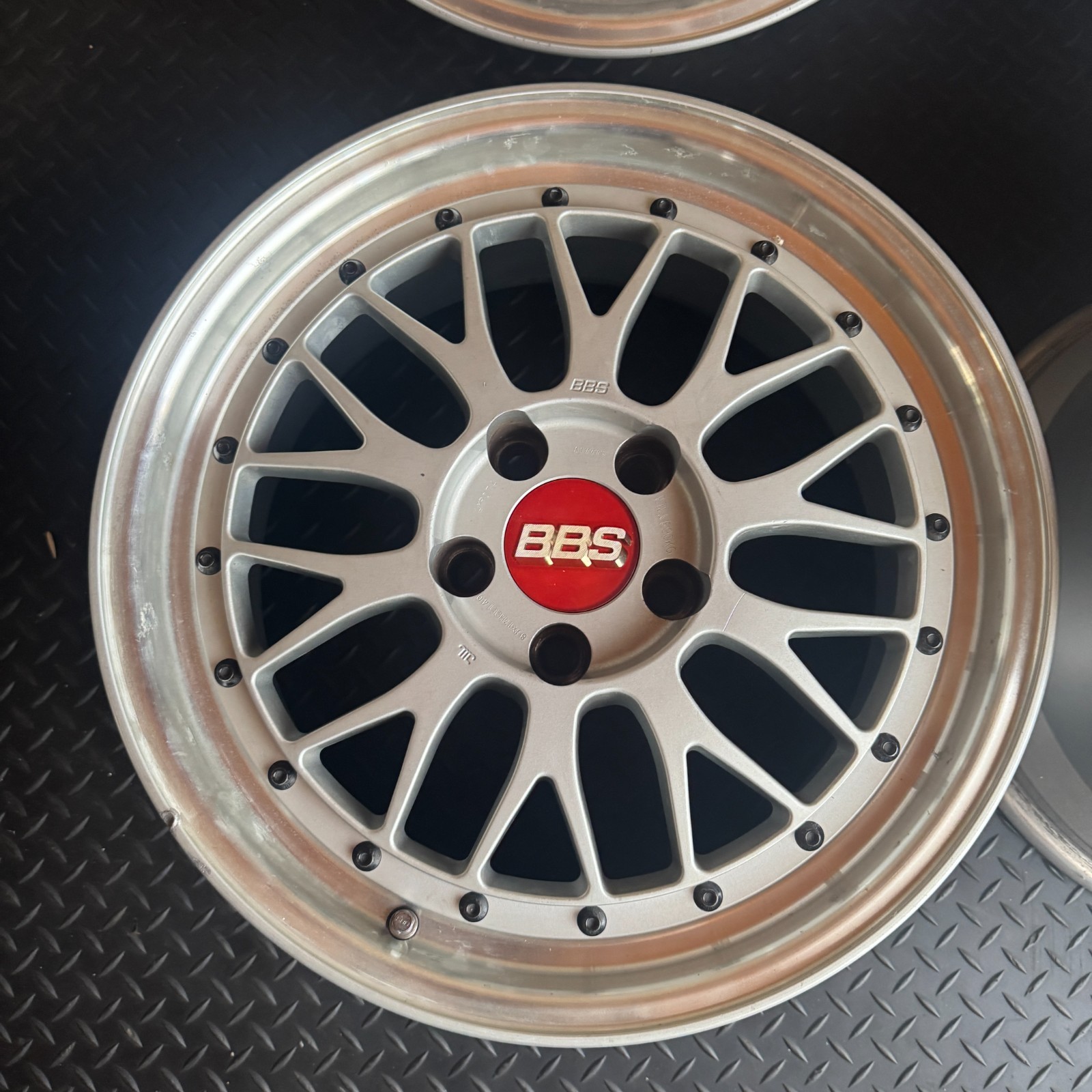 JDM BBS LMP074 LMP075 4wheels 17x8+40 9+40 5x114.3 - 画像 (2)