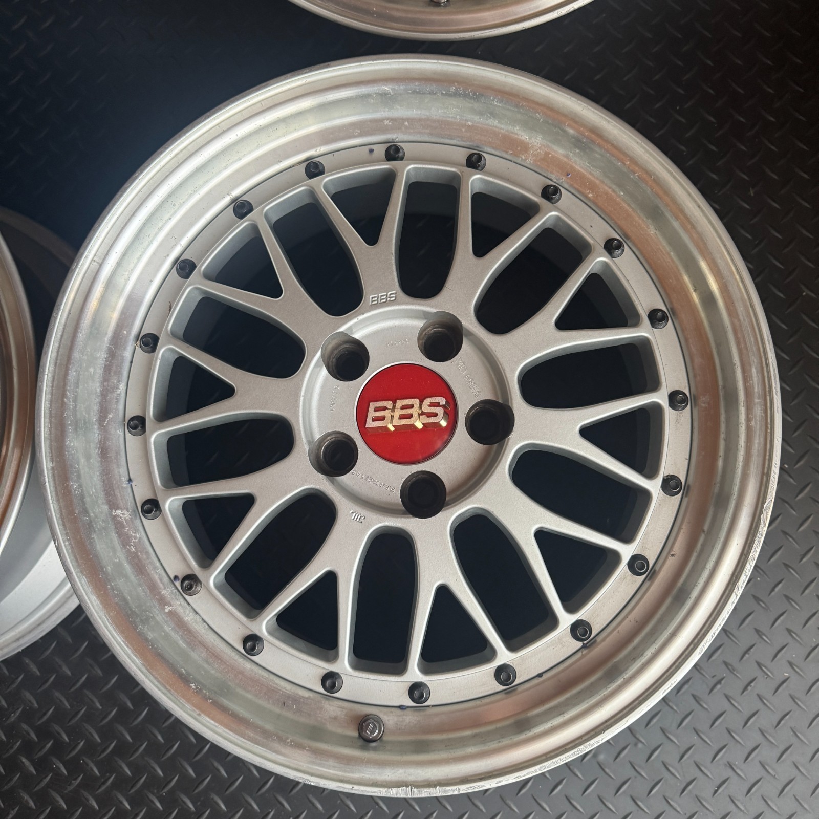 JDM BBS LMP074 LMP075 4wheels 17x8+40 9+40 5x114.3 - 画像 (3)