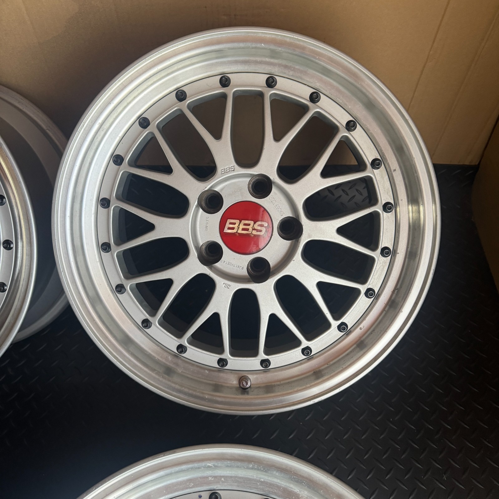 JDM BBS LMP074 LMP075 4wheels 17x8+40 9+40 5x114.3 - 画像 (4)