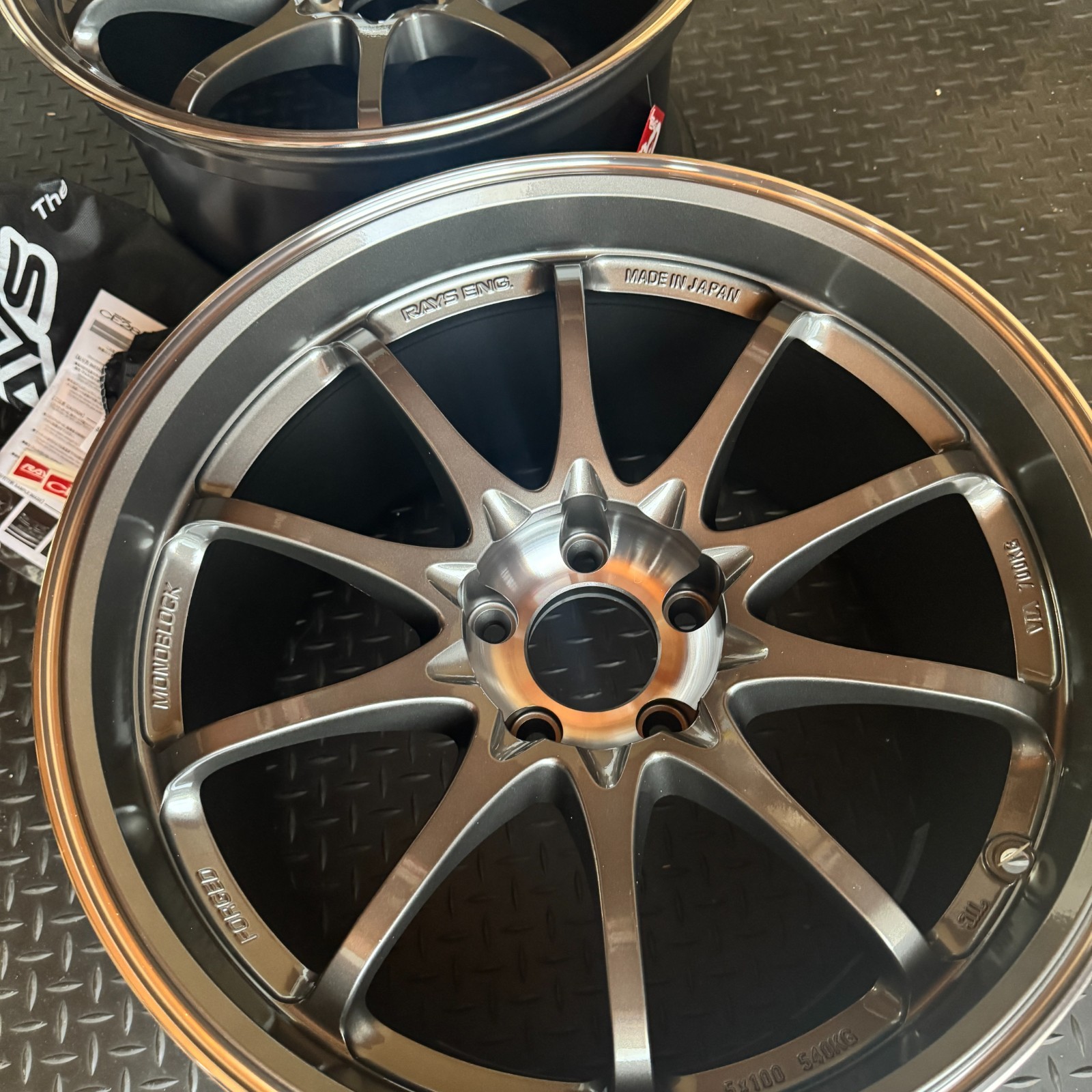 New RAYS Volk Racing CE28SL 2Wheels 18x10.5+15 5x114.3 PG - 画像 (2)