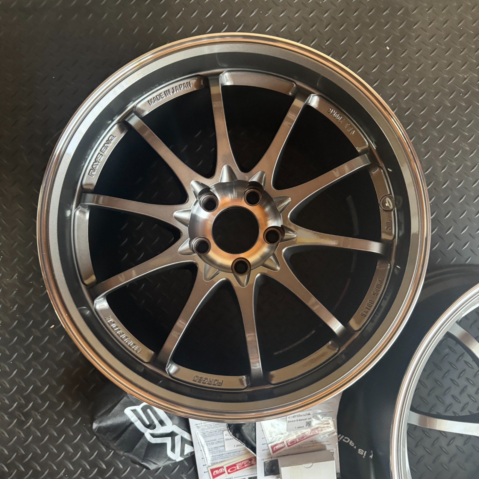New RAYS Volk Racing CE28SL 2Wheels 18x10.5+15 5x114.3 PG - 画像 (3)