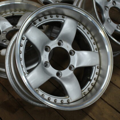 JDM 4x4 Engineering Bradley IX 16x8J-1 PCD139.7 JWL-T standard product (No Tires)