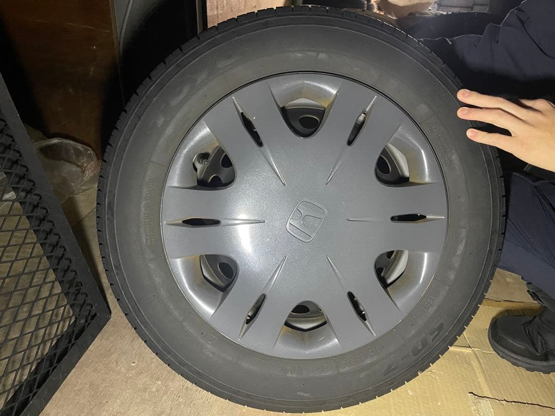 JDM Honda 175/65R14 tire and wheel cap (No Tires)