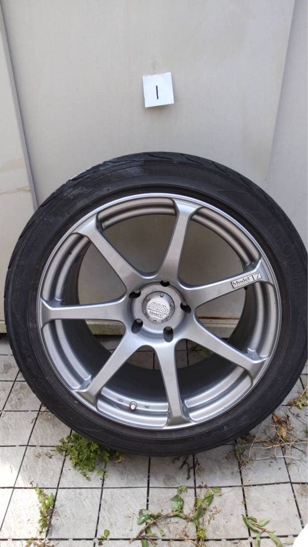 JDM AVS model T7 17x9J +22 (No Tires)