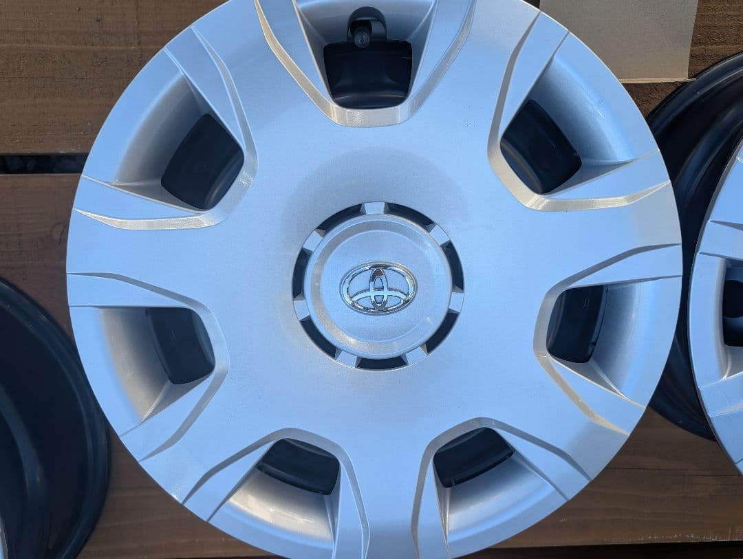 JDM Toyota 15 Wheel Caps 4 Individual Set (No Tires)