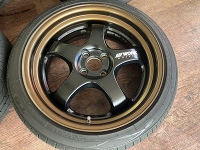 JDM Genuine Isuzu 810 wheel cover. Bracket not included. (No Tires)