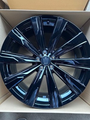 JDM Genuine Crown Sports Z 21 Wheels (No Tires) - Image 3