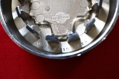 JDM Set of 4 genuine used wheels for Nissan Cima: center caps center c (No Tires) - Image 7