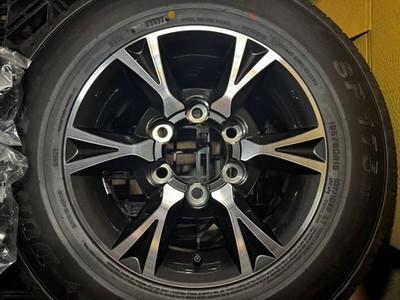 JDM New car Toyota 200 Series Hiace Genuine Option Aluminum Wheels 6j+ (No Tires) - Image 6