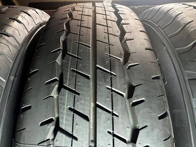 JDM New car Toyota 200 Series Hiace Genuine Option Aluminum Wheels 6j+ (No Tires) - Image 10