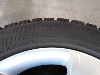 JDM BMW 120/5H245/50R18 BS RFT Studless Tires Studless tire set with p (No Tires) - Image 3