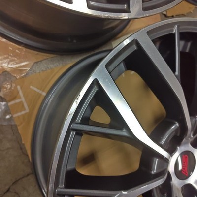 JDM Subaru WRX STI Genuine 194-Wheel Set 8.5J Inset 55 5-hole PCD114.3 HUB56 (No Tires) - Image 7