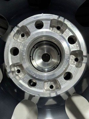 JDM Mercedes-Benz GLE63 Genuine AMG 22W167 4-Wheel Set (No Tires) - Image 8