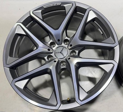 JDM New car for 2025. W463 G63 21AMG 5 Twin Spoke (No Tires) - Image 5