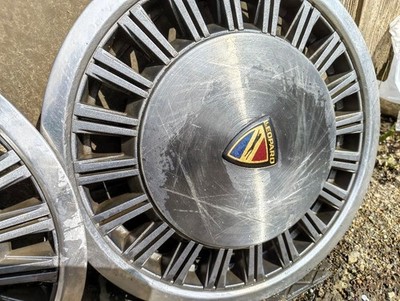 JDM Nissan first-generation Leopard F30 series wheel caps (No Tires) - Image 7