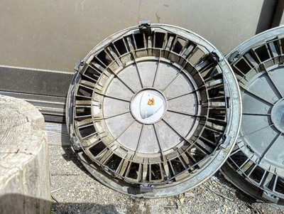 JDM Nissan first-generation Leopard F30 series wheel caps (No Tires) - Image 9