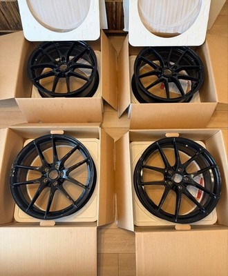 JDM OZ Racing Leggera HLT 194-Wheel Set (No Tires)