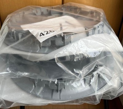 JDM Toyota Hiace 8th Generation Super GL Genuine Wheel Caps 4 pieces (No Tires) - Image 2