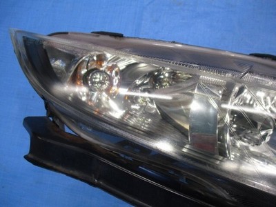 JDM Honda Civic Type R Euro ABA-FN2 Right Headlight Genuine HID No. 30 (No Tires) - Image 3