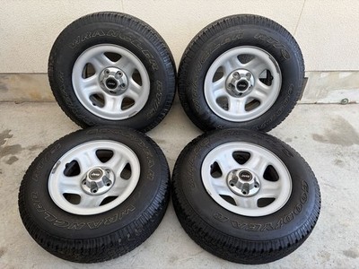 JDM Rare Jeep Cherokee Wrangler Genuine 15-inch 4-Wheel Set (No Tires)
