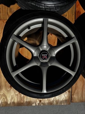 JDM Nissan BNR34 Skyline R34GT-R Genuine Wheels 18-inch PCD114.3 br Ni (No Tires) - Image 5
