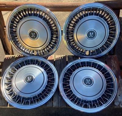 JDM Genuine Toyota Wheel Caps Set of 4 Classic Car Retro Cresta (No Tires)