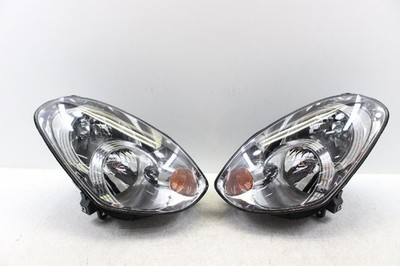 JDM /Damaged Nothing Skyline V35 Late Model Headlight Set Left and Rig (No Tires)