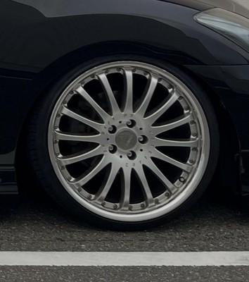 JDM Replaced the original 20 Crown wheels with Carlson CR1/16RS 20-inc (No Tires)