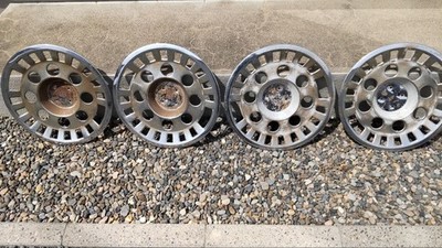 JDM Big-sized wheel caps rear 4 pieces for decorated trucks retro cove (No Tires)