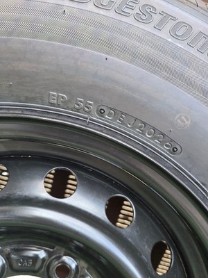 JDM Toyota Hiace Genuine Tire and Wheel Set 1pc 195/80R15 ² New Car (No Tires) - Image 9