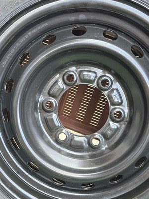 JDM Toyota Hiace Genuine Tire and Wheel Set 1pc 195/80R15 ² New Car (No Tires) - Image 10