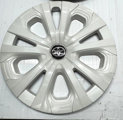 JDM Genuine 50-series Prius late model wheel caps pearl white painted (No Tires) - Image 2