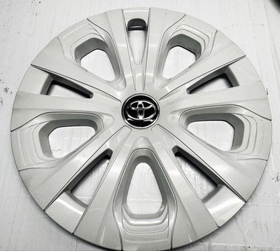 JDM Genuine 50-series Prius late model wheel caps pearl white painted (No Tires) - Image 5