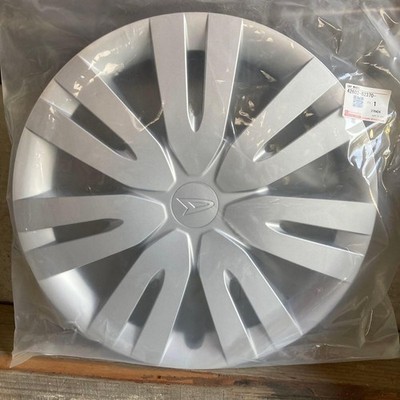 JDM Daihatsu genuine wheel cap 15 (No Tires)
