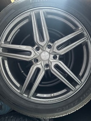 JDM Mercedes-Benz G-Class alloy wheels (No Tires)