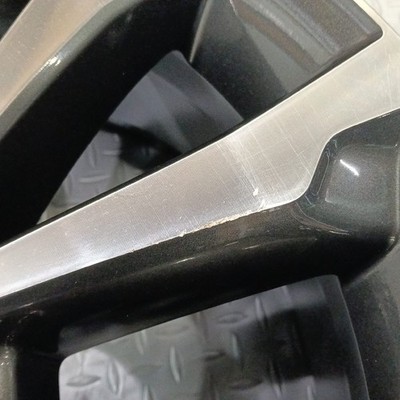 JDM Rare Model Toyota 150 Land Cruiser Prado Late Model Pre-Improvemen (No Tires) - Image 7