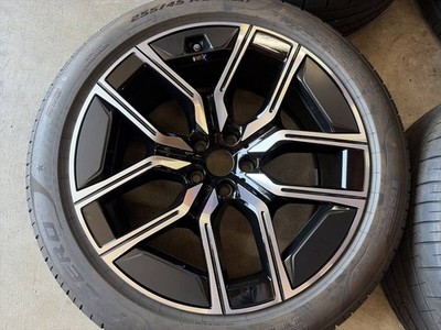 JDM BMW G70 current 7 Series genuine parts new car minor scratches 20 (No Tires) - Image 4