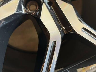 JDM BMW G70 current 7 Series genuine parts new car minor scratches 20 (No Tires) - Image 6