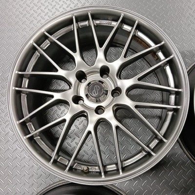 JDM Excellent condition Enkei EKM3 18x8J+40 PCD114.3-5 hole Fits Mark X (No Tires) - Image 2