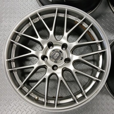 JDM Excellent condition Enkei EKM3 18x8J+40 PCD114.3-5 hole Fits Mark X (No Tires) - Image 4