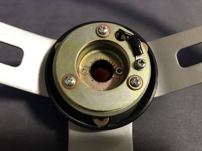 JDM Final Hakosuka GT-R Skyline original steering wheel handle Rare (No Tires) - Image 9