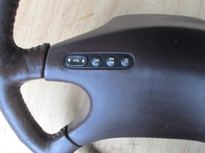 JDM Laurel C33 Genuine Steering Wheel Tea Series Rare Classic Car (No Tires) - Image 2