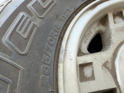 JDM Used Toyota Genuine Wheels and Tires 265/70R15 Bridgestone 4-Wheel Set (No Tires) - Image 5