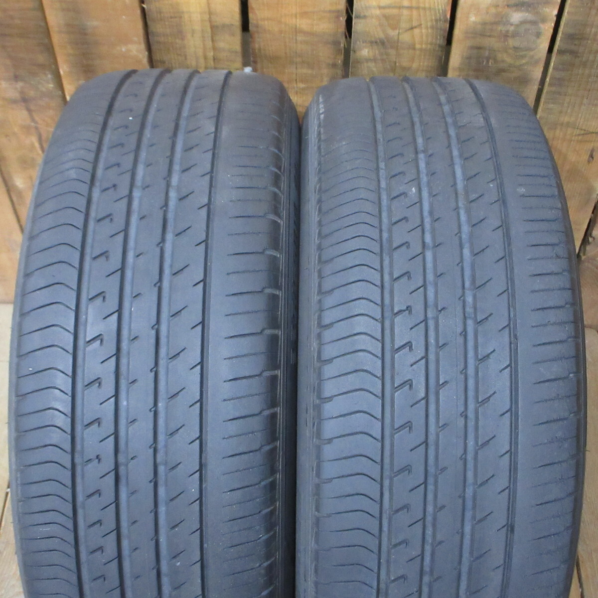 JDM NISSAN Skyline Black Suobar Genuine 18x8J+47 Dunlop VEURO VE303 225 (No Tires) - Image 9