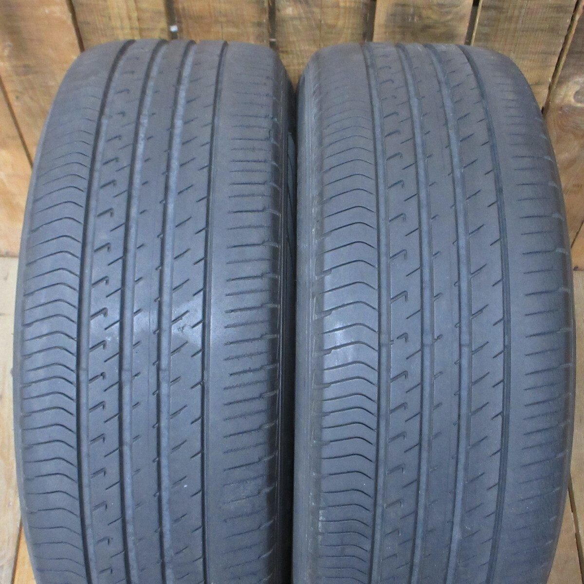 JDM NISSAN Skyline Black Suobar Genuine 18x8J+47 Dunlop VEURO VE303 225 (No Tires) - Image 10