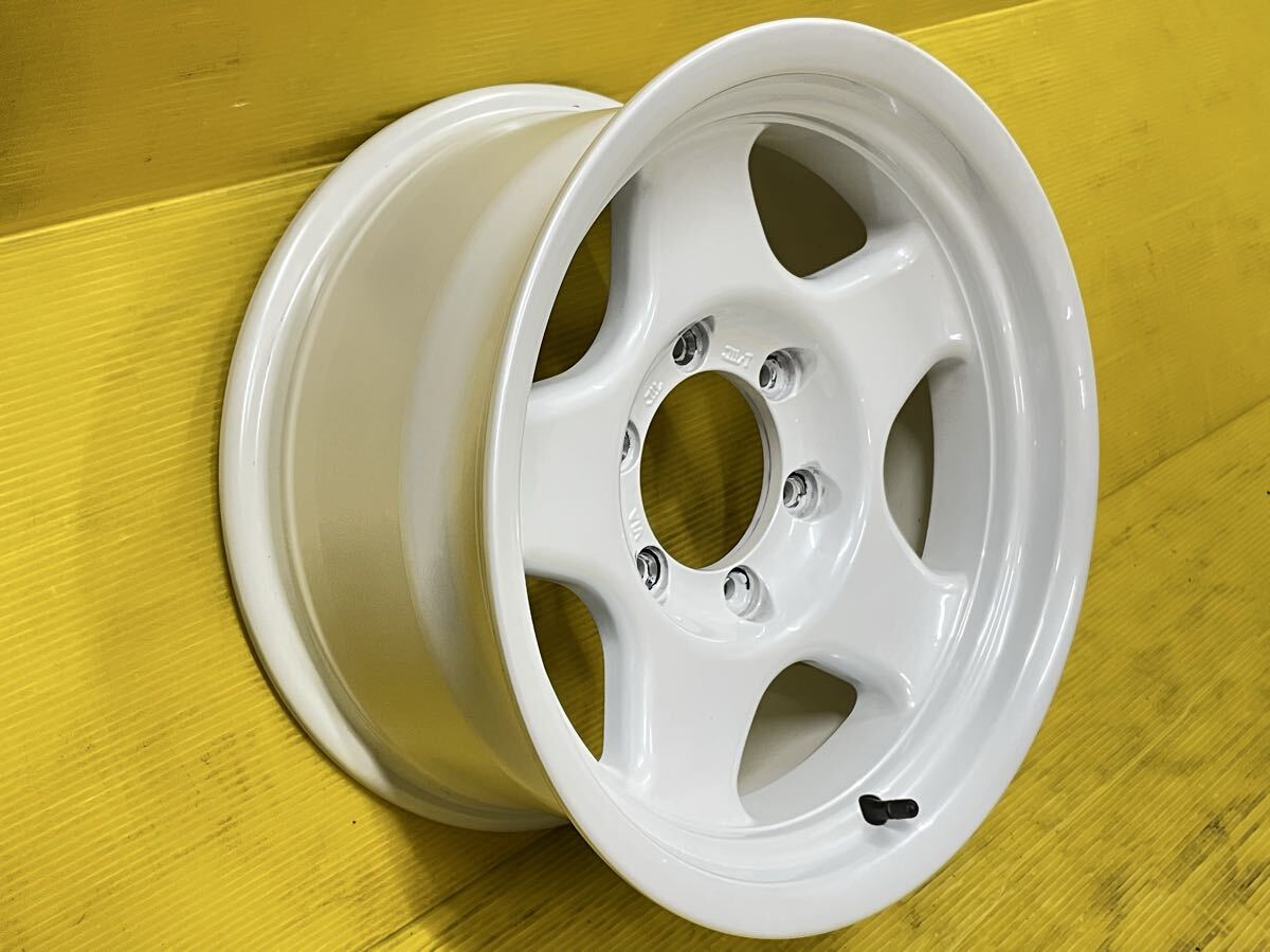 JDM Rare 4x4 Engineering BRADLEY V 16x8J ±0 139.7/6-hole with back cove (No Tires) - Image 4