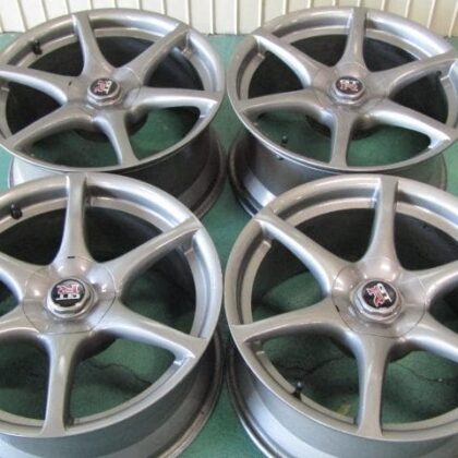 JDM Genuine Nissan BNR34 series R34 Skyline GT-R Genuine Forged (No Tires)