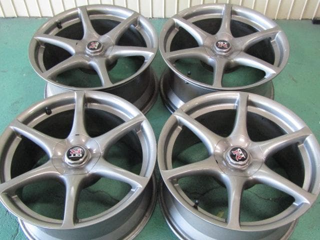 JDM Genuine Nissan BNR34 series R34 Skyline GT-R Genuine Forged (No Tires)