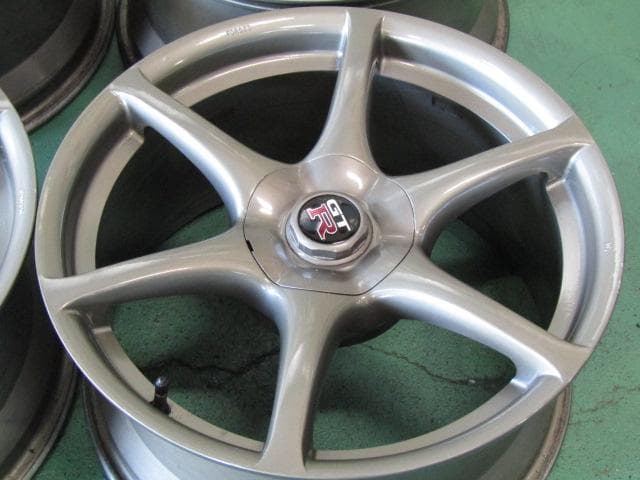 JDM Genuine Nissan BNR34 series R34 Skyline GT-R Genuine Forged (No Tires) - Image 4